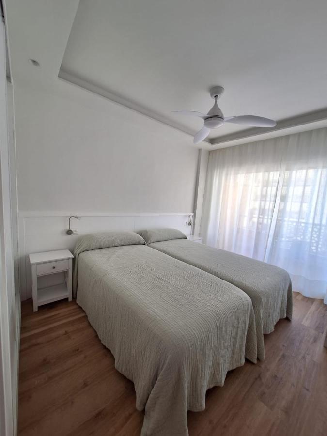 Seafront Apartment Marbellac Extérieur photo